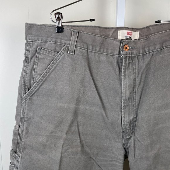 Levi's Gray Canvas Carpenter Shorts Flat Front Mens Size 42  Actual 43‎ - Picture 3 of 9